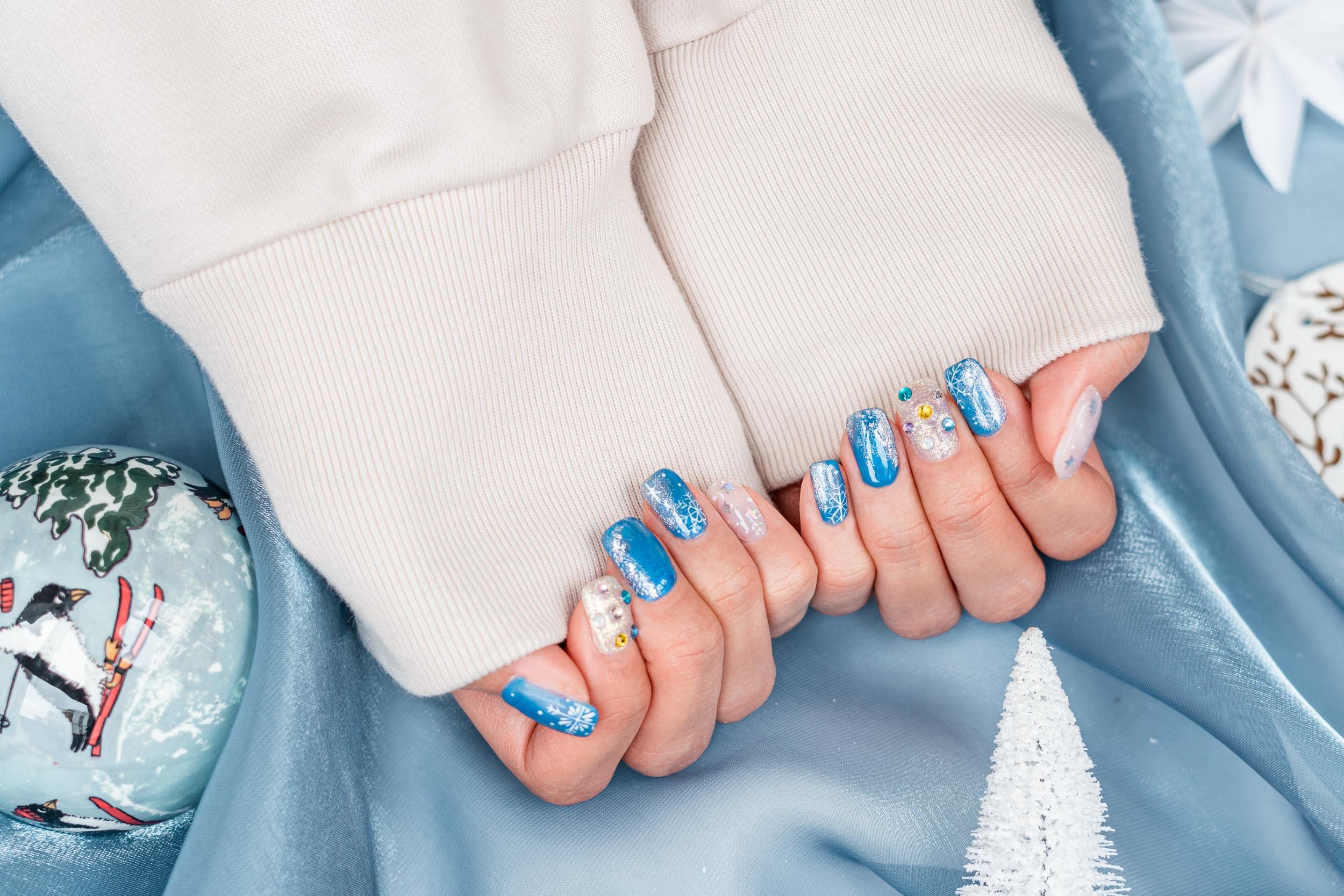 winter nails