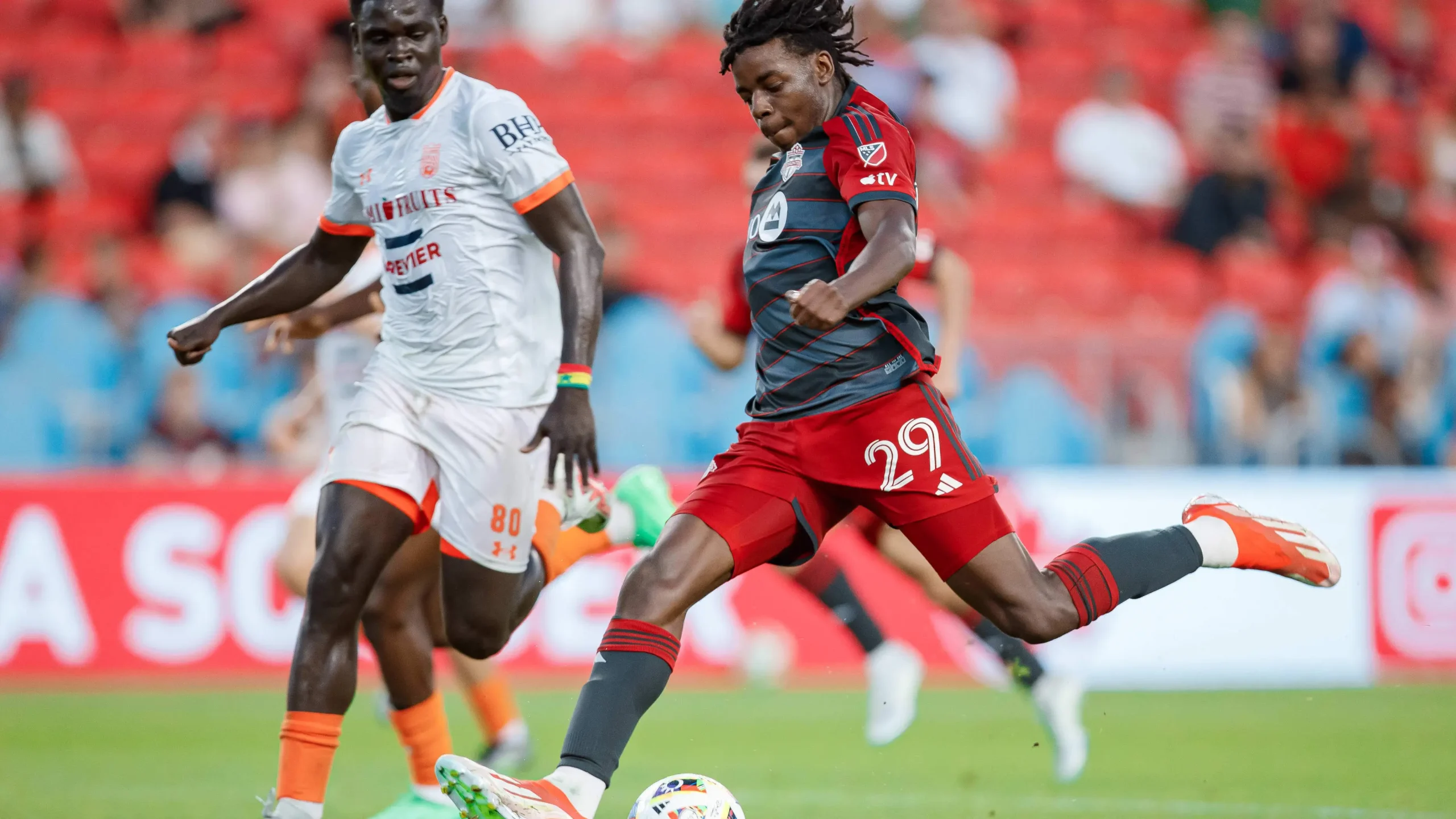 kaizer chiefs news today new signings 2023
