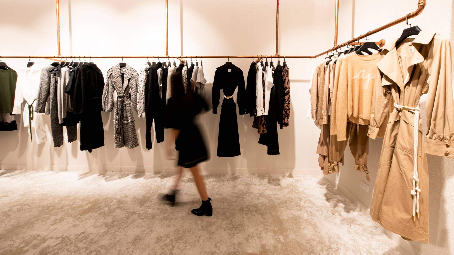 elegant women's clothing