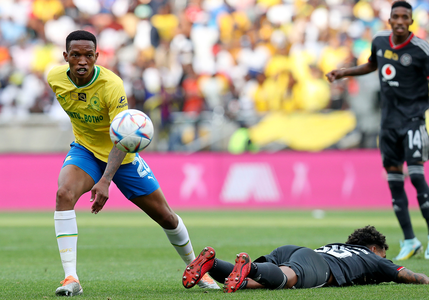 sundowns vs orlando pirates