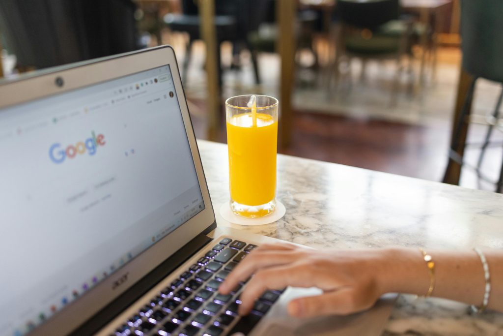 Competitive intelligence for sales